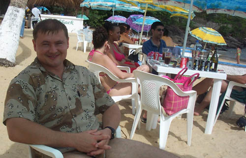9_at_lagoona_beach_bar